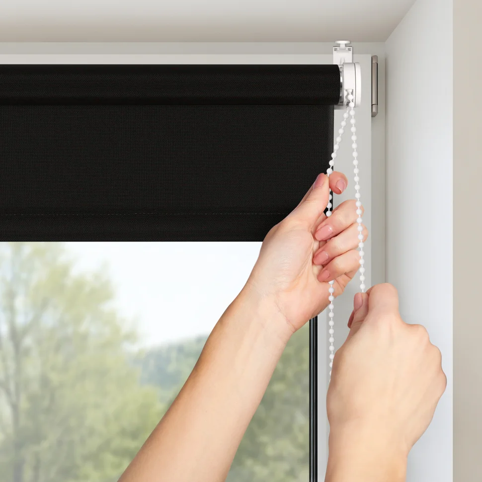 Штора рулонная Franc Gardiner SCREEN 5% 180х175см черный