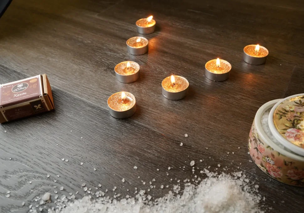 Плитка виниловая CERAMO VINILAM XXL GLUE клеевая Дуб Лугано 8890-EIR, 233*1528*2,5мм , 43 класс