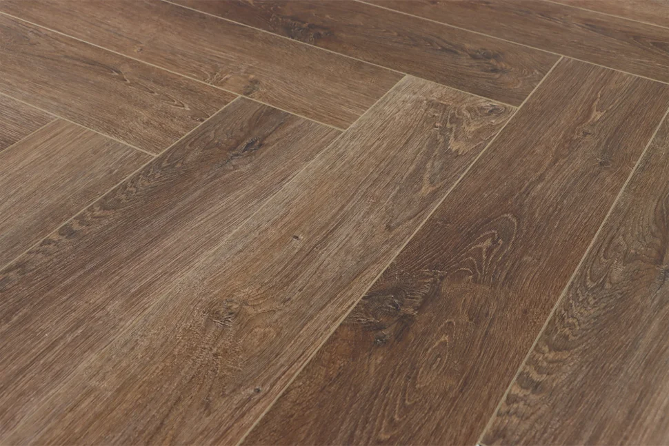 Ламинат виниловый водостойкий SPC CronaFloor 4V Herringbone 42 класс Дуб Тулуза 640*128*4.5 мм (с фаской) Ламинат виниловый водостойкий SPC CronaFloor 4V Herringbone 42 класс Дуб Тулуза 640*128*4.5 мм (с фаской)