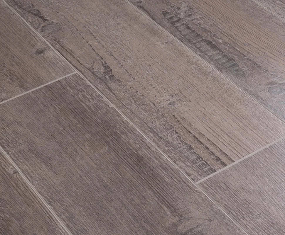 Ламинат FLOORPAN 33 класс Cherry Сосна Шамбери 161х1380х8 арт.FP454 ( с фаской)