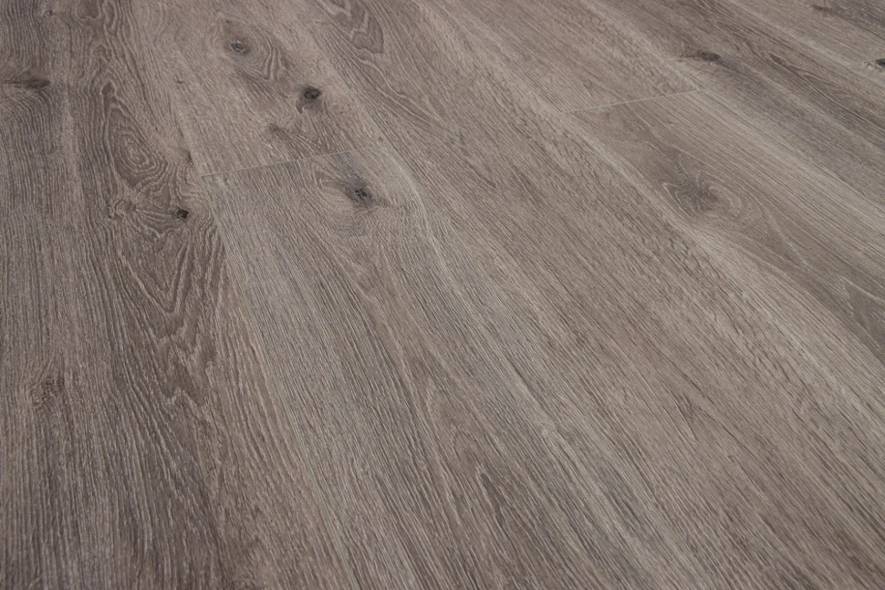 Ламинат виниловый водостойкий SPC CronaFloor 4V Wood 34 класс Дуб Хельсинки 1200*180*4.0 мм (с фаской) Ламинат виниловый водостойкий SPC CronaFloor 4V Wood 34 класс Дуб Хельсинки 1200*180*4.0 мм (с фаской)