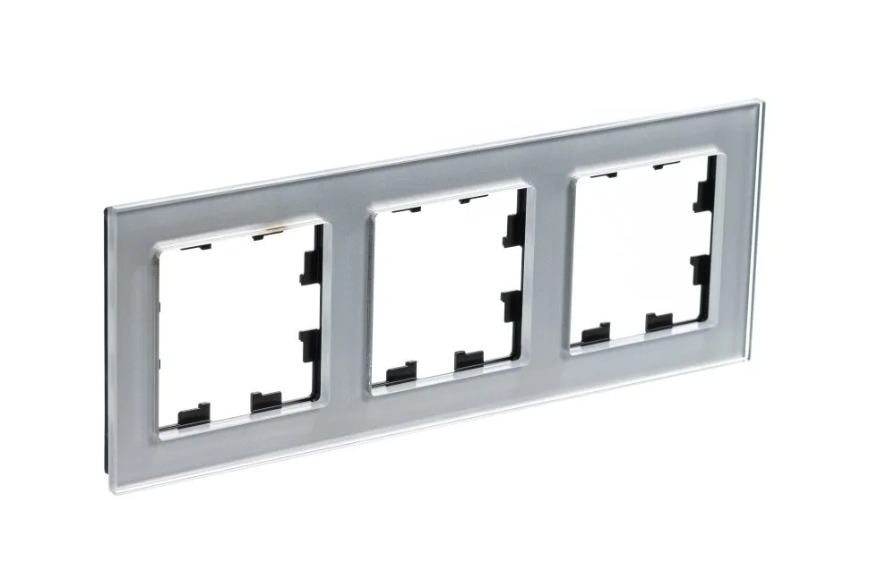 Рамка 3-местная AtlasDesign Nature стекло алюм. Schneider Electric ATN320303