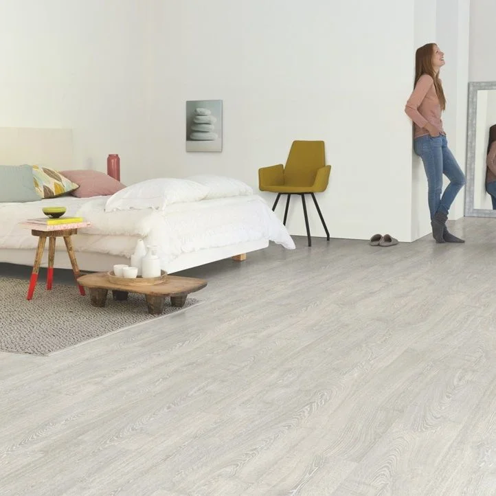 Ламинат QUICK STEP 33 класс IMPRESSIVE ULTRA Дуб фантазийный светло-серый 1380х190х12 арт.IMU3560