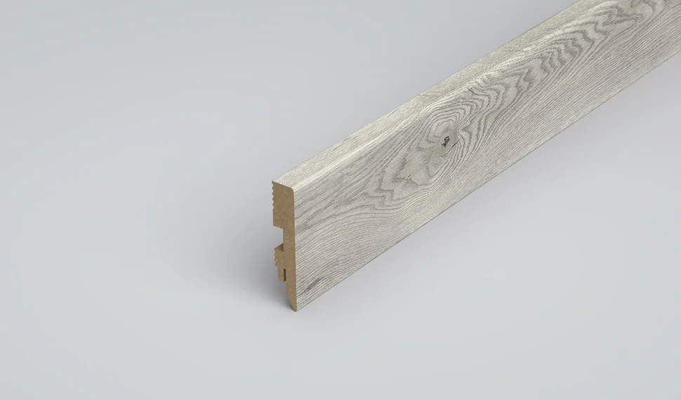 Плинтус шпонированный CLASSEN Prestige Дуб Сильверстоун 80х16x2400мм, арт.2223945