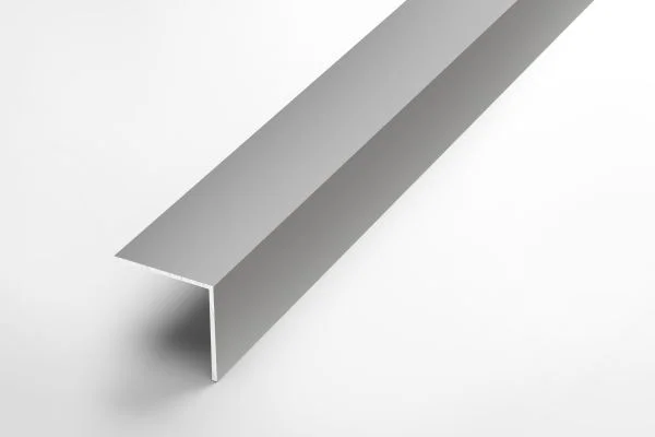 Профиль ЛУКА угловой алюминиевый УП 09-27.2700.500 (25х25мм) 2700 мм Цвет: алюминий