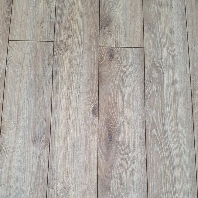 Ламинат SUNFLOOR 33 класс Дуб Самора 159х1380х12 арт.104 ( с фаской) AQUA 24H
