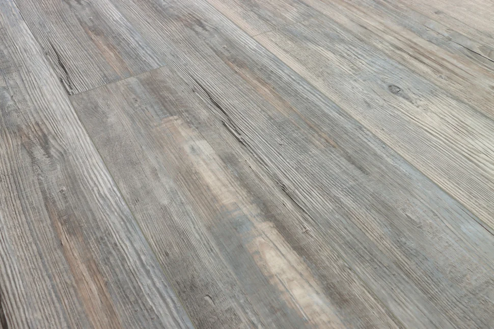 Ламинат виниловый водостойкий SPC CronaFloor 4V Wood 34 класс Сосна Монблан 1200*180*4.0 мм (с фаской) Ламинат виниловый водостойкий SPC CronaFloor 4V Wood 34 класс Сосна Монблан 1200*180*4.0 мм (с фаской)