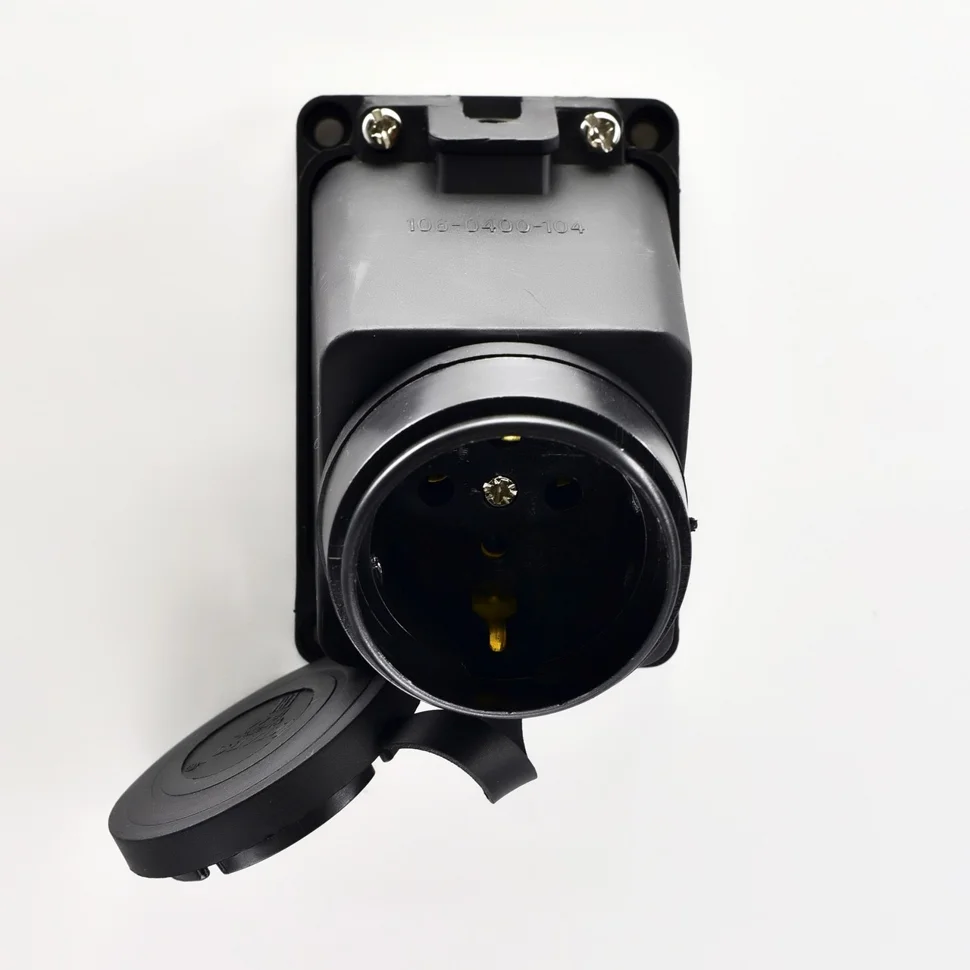 Розетка угловая Lezard с заглушкой 2Р+РЕ 1х16А 220-240V (каучук)