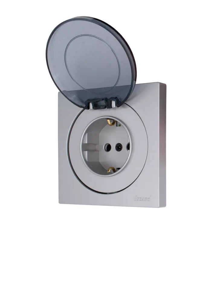 Розетка 1-местная СП Lezard OSEN с заземлением, с крышкой серый матовый IP44.