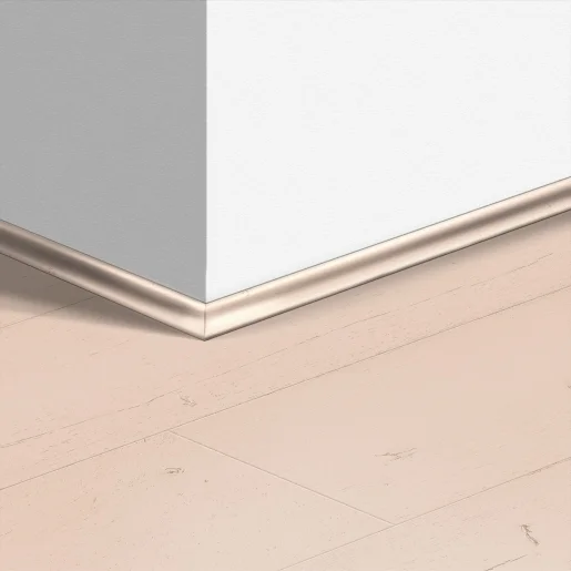 Плинтус ламинированный Quick-Step Скоция 17х17х2400 мм арт.4754