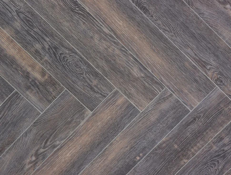 Ламинат виниловый водостойкий SPC CronaFloor 4V Herringbone 42 класс Дуб Бордо 640*128*4.5 мм (с фаской) Ламинат виниловый водостойкий SPC CronaFloor 4V Herringbone 42 класс Дуб Бордо 640*128*4.5 мм (с фаской)