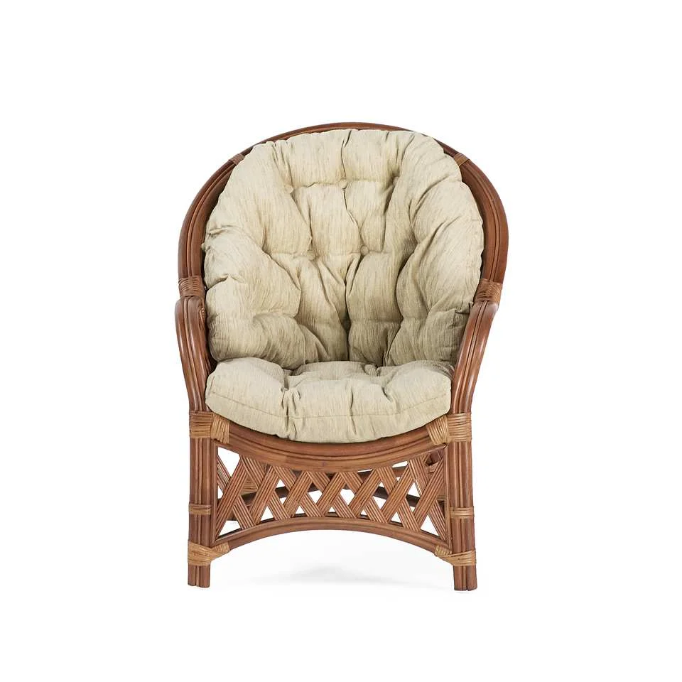 Кресло Черчилль, миндаль матовый, подушки бежевые