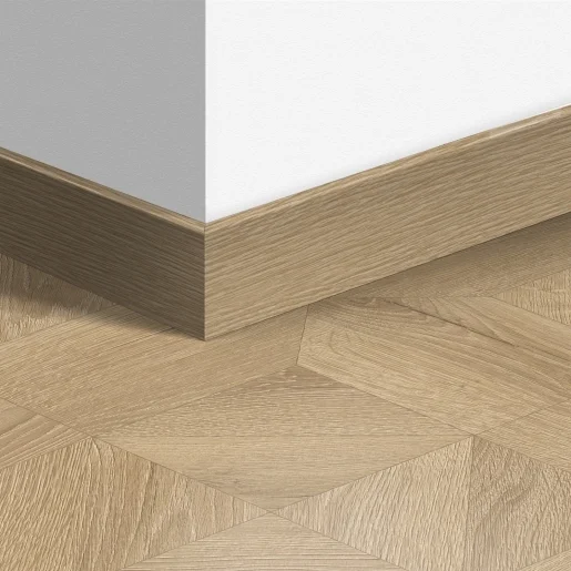 Плинтус паркетный QUICK STEP 77х14х2400 мм арт.04142