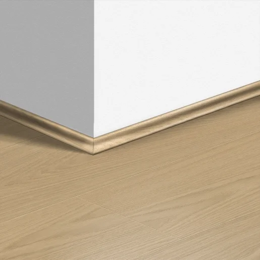 Плинтус ламинированный Quick-Step Скоция 17х17х2400 мм арт.4750