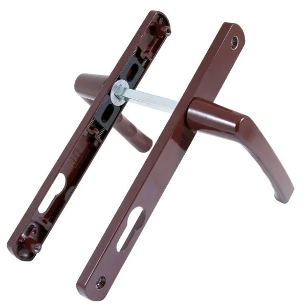 Ручка дверная на планке БУЛАТ РФ 85.25.01.8017 УРАЛ-М корич. м/о 85 "под пальчики" для узкопр