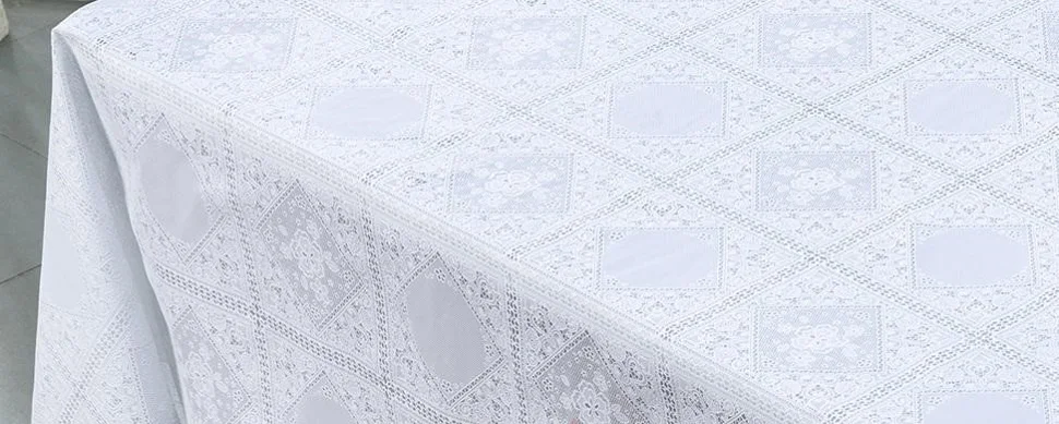 Клеенка ПВХ без основы ажурная 1,37*20м, мод. TR-682 белая