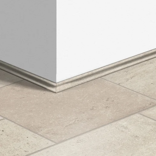Плинтус ламинированный Quick-Step Скоция 17х17х2400 мм арт.1553
