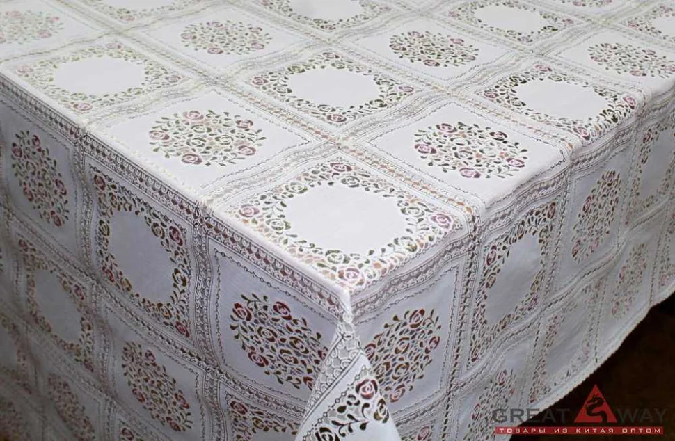 Клеенка ПВХ без основы ажурная 1,37*20м, мод. TR-676-1