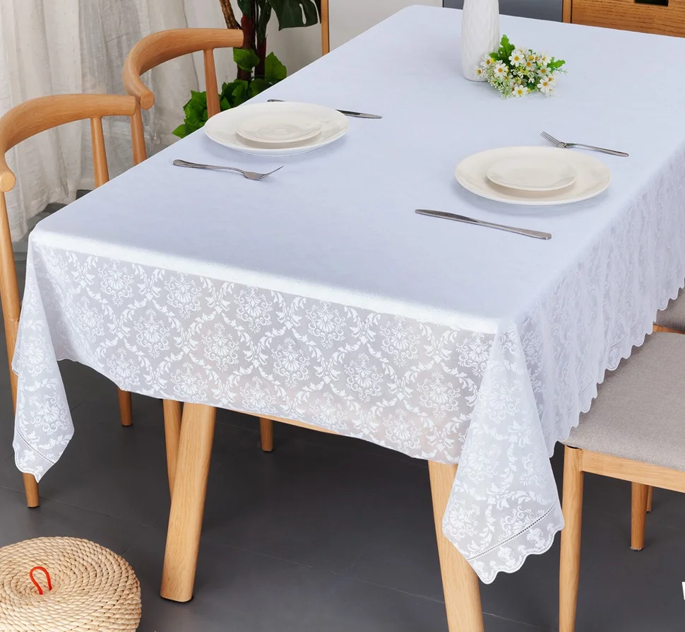 Клеенка ПВХ без основы ажурная 1,37*20м, мод.ТR-695 белая