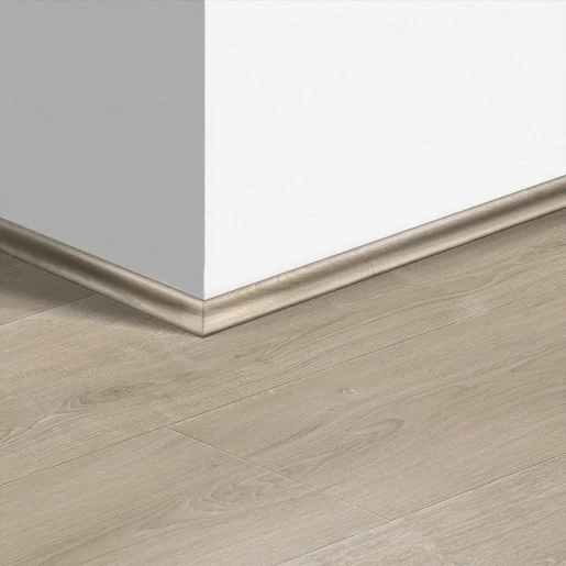 Плинтус ламинированный Quick-Step Скоция 17х17х2400 мм арт.4764