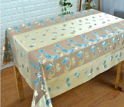 Клеенка ПВХ ВЕРСАЛЬ на тканевой основе 1,37 х20м 8015W