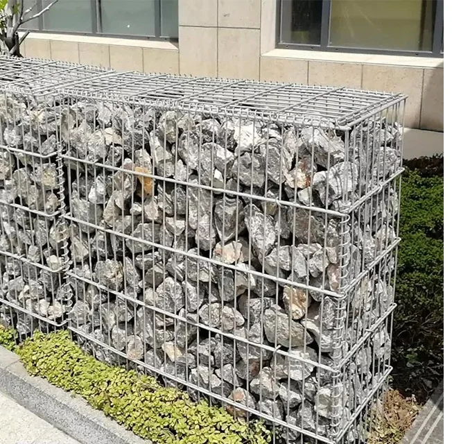 Габион из сетки ячейкой 50х50, проволока 3,8мм, 2500х500х300 со стяжками и сборочными спиралями Габион из сетки ячейкой 50х50, проволока 3,8мм, 2500х500х300 со стяжками и сборочными спиралями