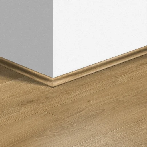 Плинтус ламинированный Quick-Step Скоция 17х17х2400 мм арт.4762